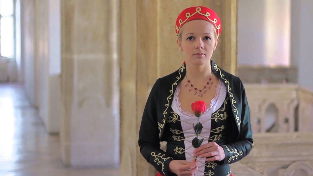 Magyar Rózsa - Elindultam szép hazámbúl (official video - 2013)